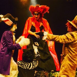 2016 The Queen of Hearts